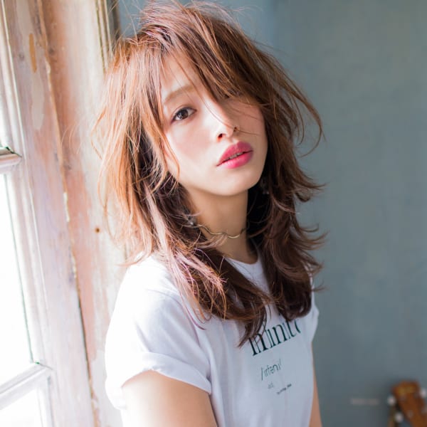 レイヤーたっぷりフェミニンレイヤー　T−４４