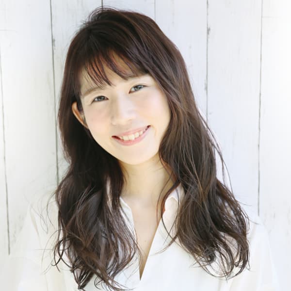 こなれ感と女性らしさ抜群のロング