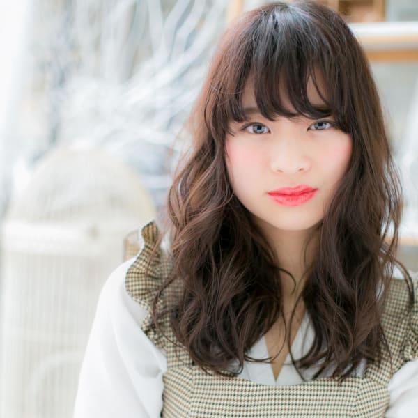 大人かわいい◎とろみ感セミディ