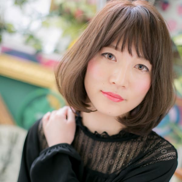 ナチュラル仕上げ＊前下がりボブ