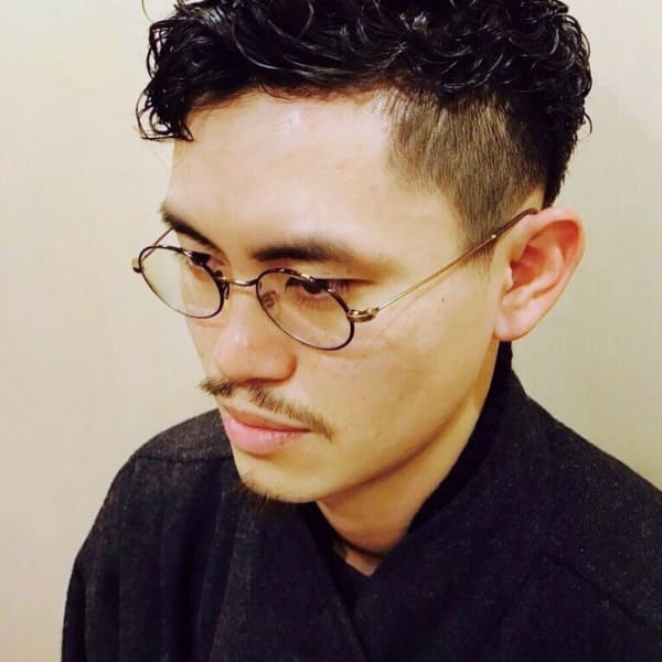 外人風パーマ<理容室><銀座><メンズ><ショート>