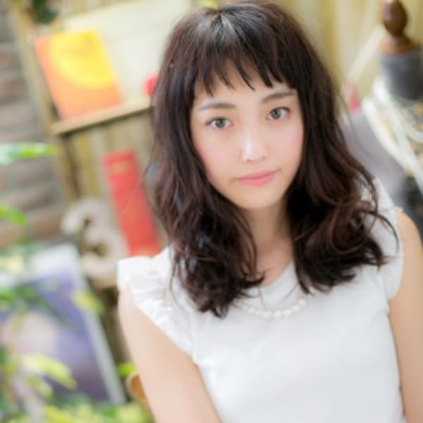 美人顔♪黒髪ウェットウェーブ