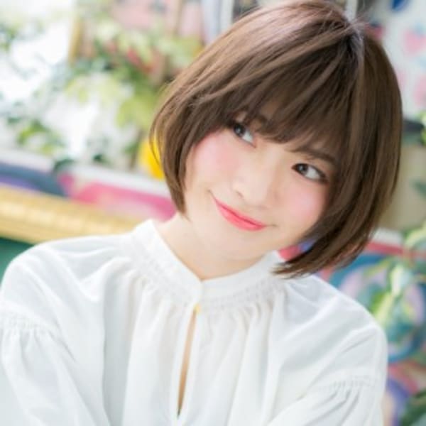 シンプルかわいい☆小顔前下がりボブ