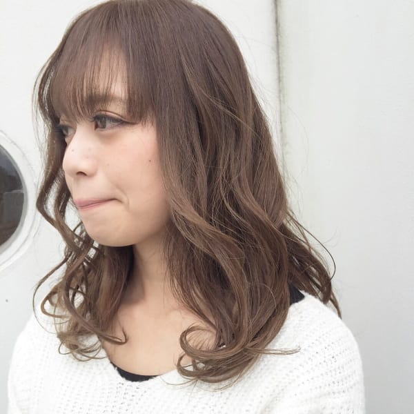 グラデーションアッシュベージュ