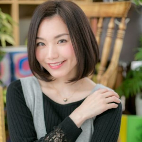 黒髪クラシカル大人ボブ