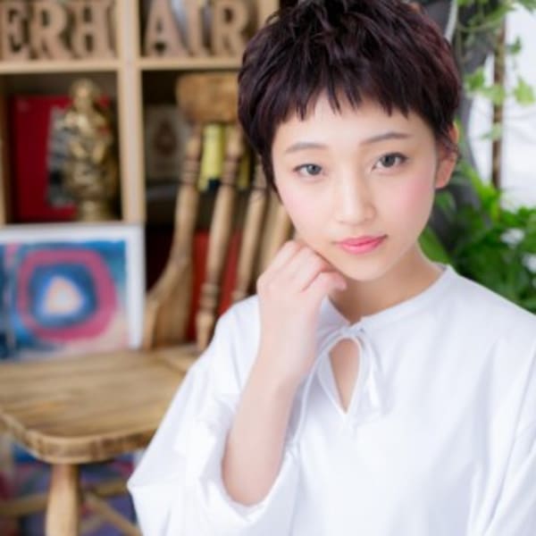 オシャレ感ある小顔ボーイッシュショート