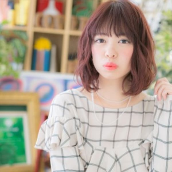 大人かわいい♪甘めカラー☆くせ毛風ミディ