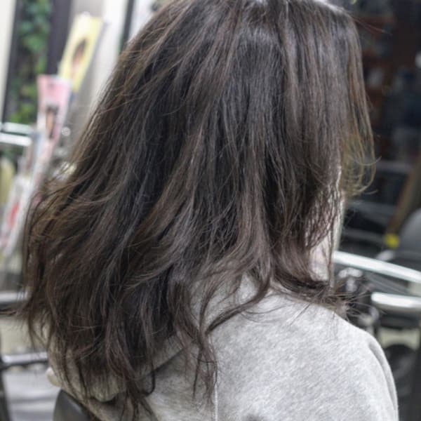 マットアッシュカラー