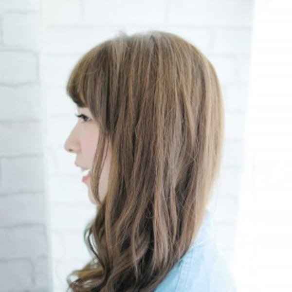 ミックスカールのボリュームスタイル