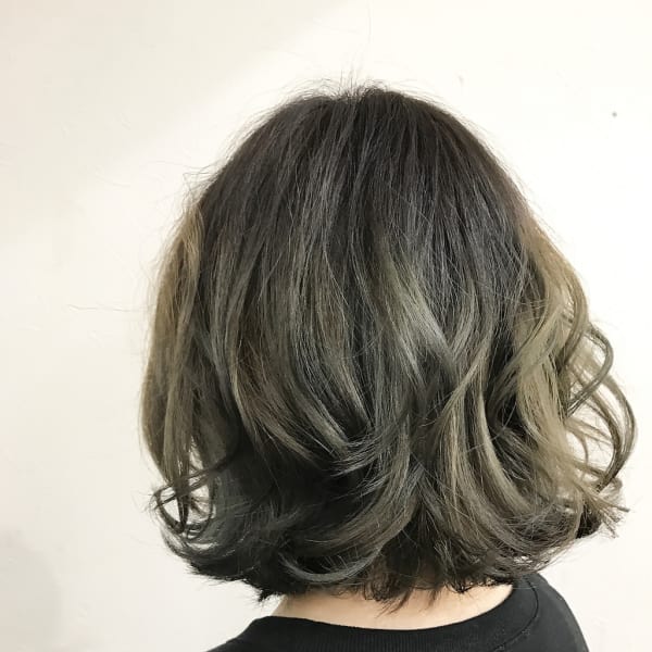 【担当:高田】外国人風グラデーション×ラフウェーブボブ