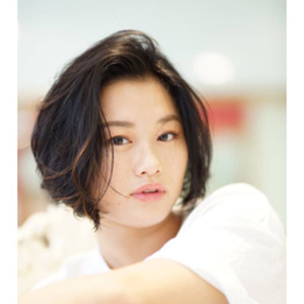 ウザバング☆ | Ley 上永谷店(レイカミナガヤテン)のヘアスタイル | 美容院・美容室を予約するなら楽天ビューティ