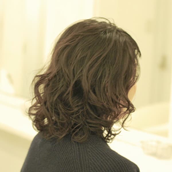 ジェンダーレスなふわくしゃパーマ