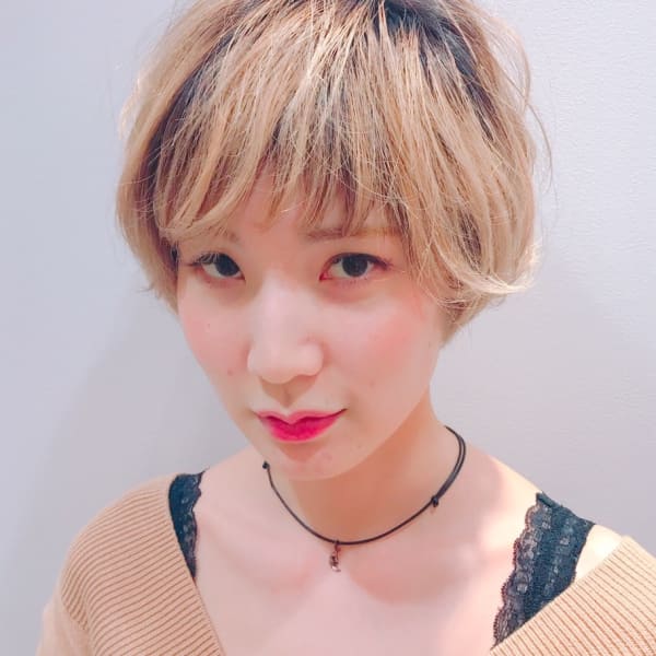 エッジの効いたマッシュでカッコいいおしゃれヘアに