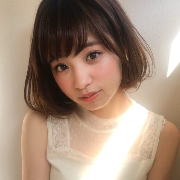小顔フェミニンワンカールボブ