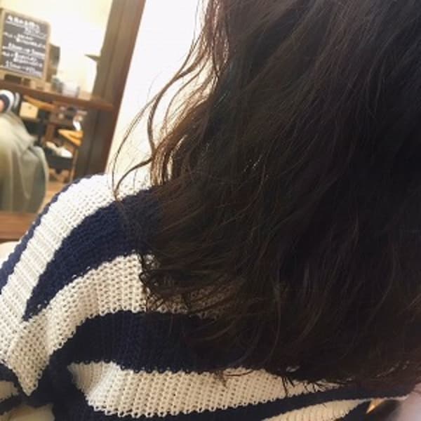 波ウェーブをパーマでつくれる！？毎日のお手入れが楽にできるク