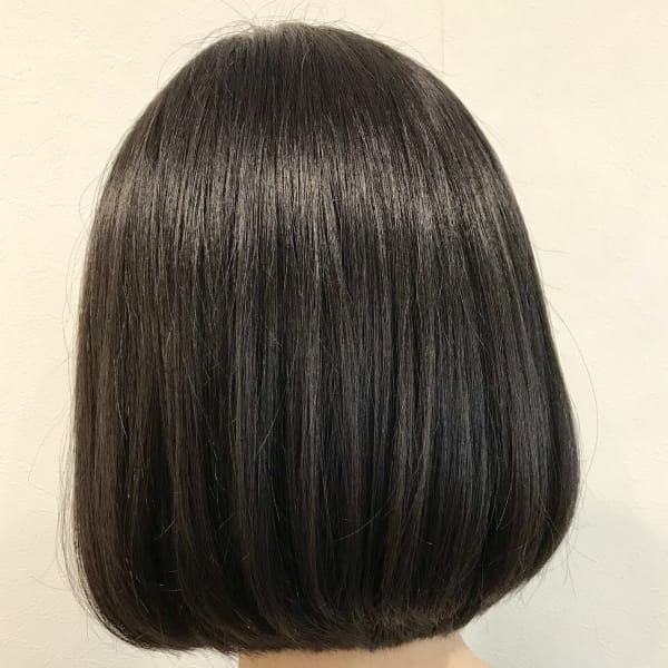 ナチュラルで大人可愛いミディアムボブ☆