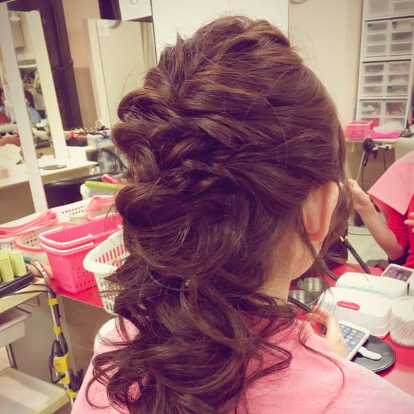 ゆるふわ ポニーテール