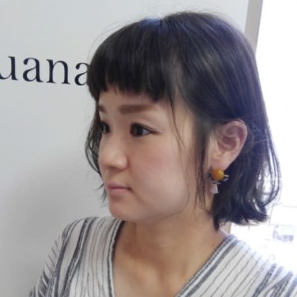 切りっぱなしボブ×ブルーアッシュ