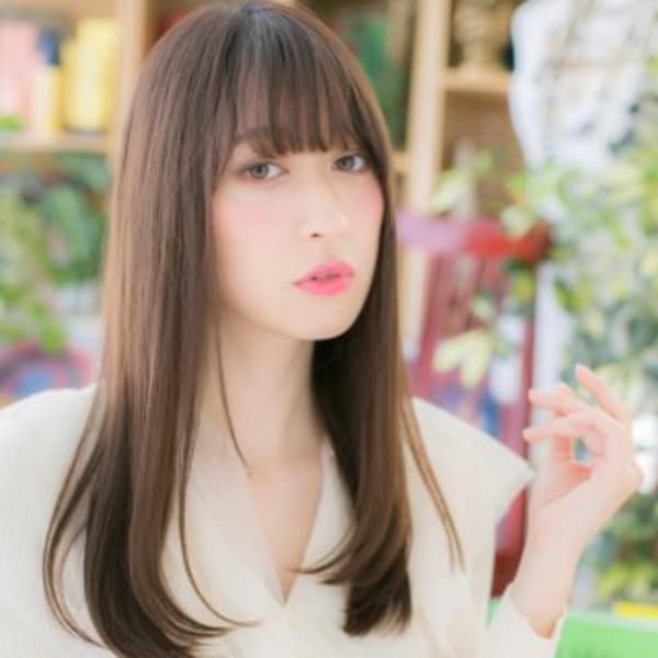 しっとりまとまる◎小顔・黒髪・ストレート