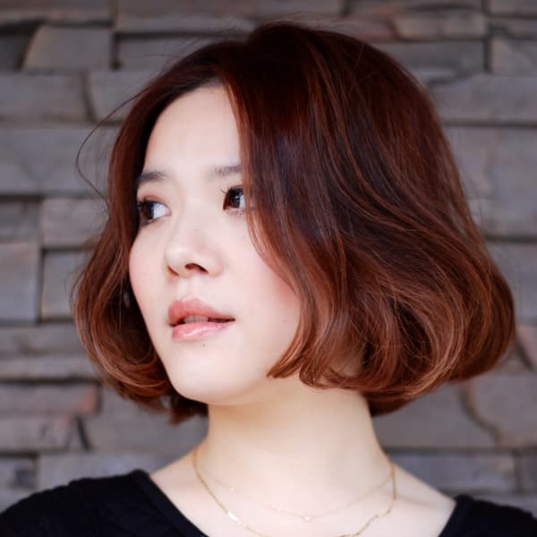 ニュアンスカールのショートボブ