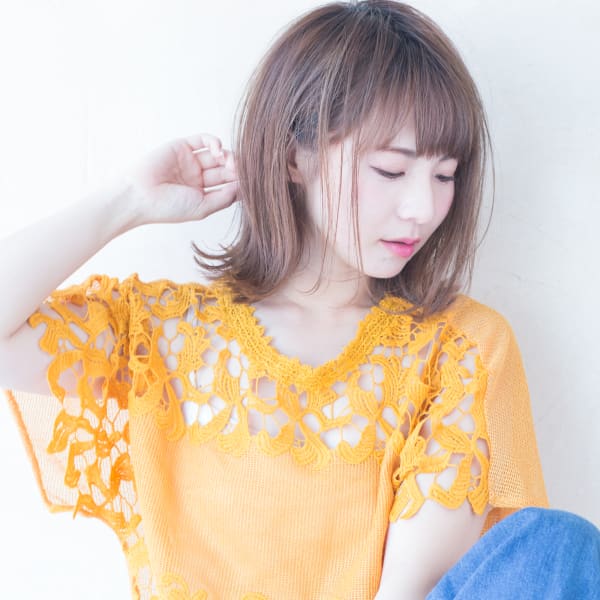 外はねストレートブラウンカラースタイルAKI-333