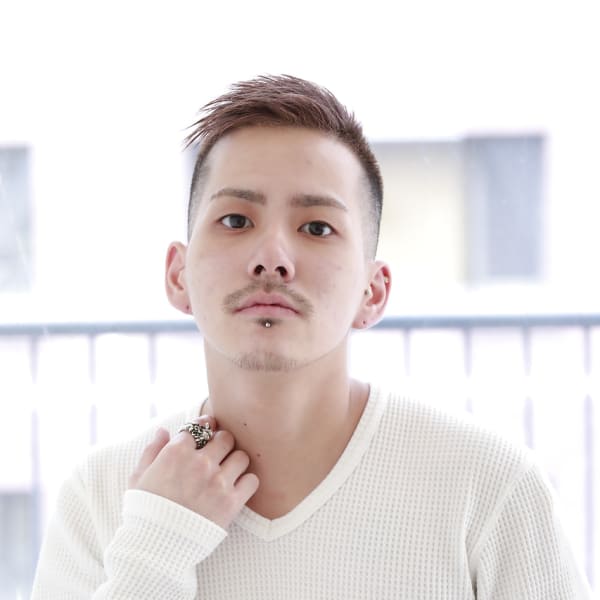 【メンズバーバースタイルツーブロック】×【モヒカン坊主】