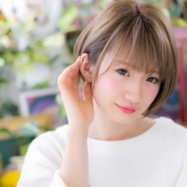 外国人風★前下がりハイトーンショート