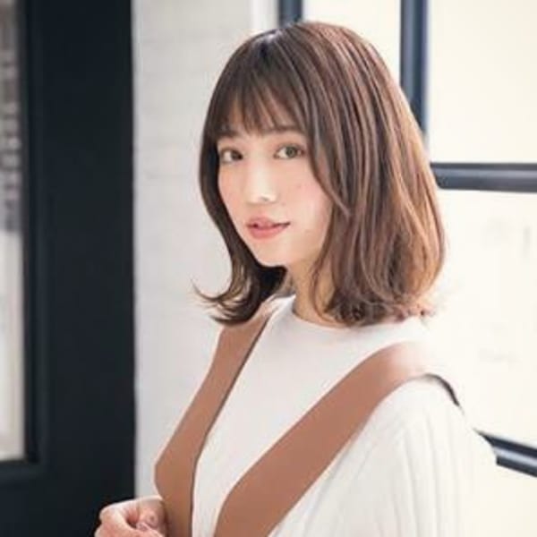 甘めミディボブヘアー|BEAUTIFUL WORLD
