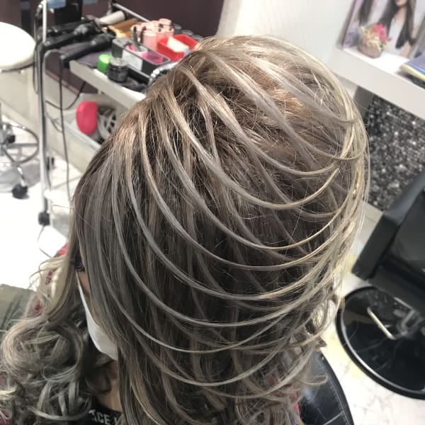 スジ盛りアップ Hair Salon Jewel ヘアサロンジュエル のヘアスタイル 美容院 美容室を予約するなら楽天ビューティ