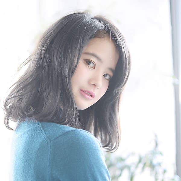 【vicca　中原】ラフなミディアムボブ×グレージュ|vicca 表参道店