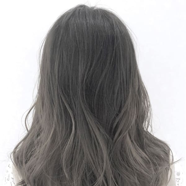 グラデーショングレーアッシュ