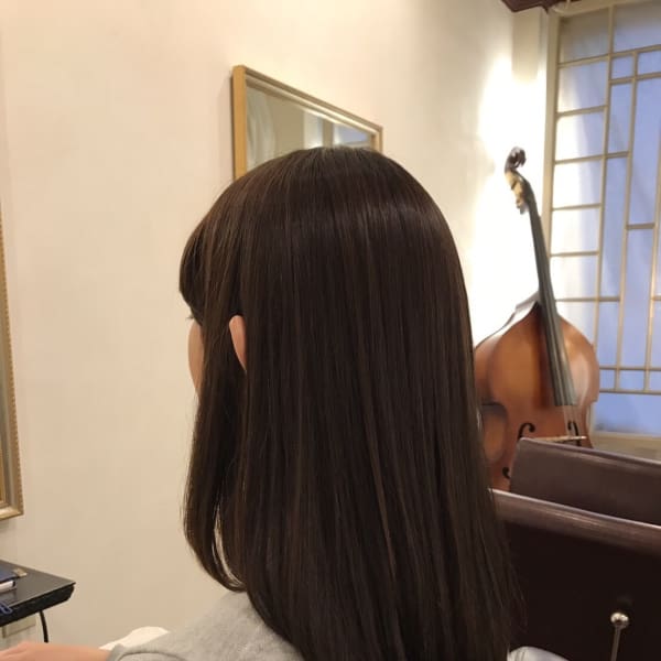 艶出しナチュラルストレート|髪質改善・縮毛矯正専門美容室Anagram二子新地店