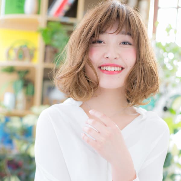 Aライン♪外国人風前下がりふわミディ