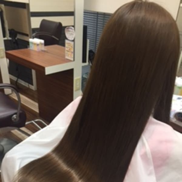 究極の髪質改善！髪が綺麗になるアミポリスカラ―♪|aroma emue