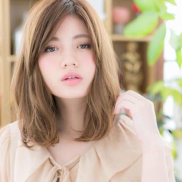 アシンメトリーくせ毛風セミディ