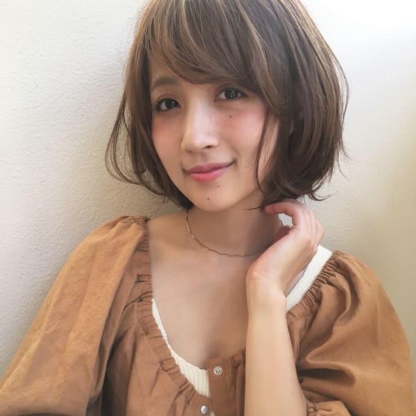 小顔ひし形シルエットボブ