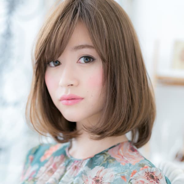 大人かわいい♪斜めバング色っぽワンカール