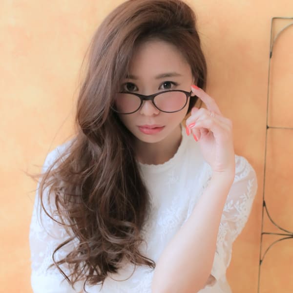 ツヤめくナチュラルロング