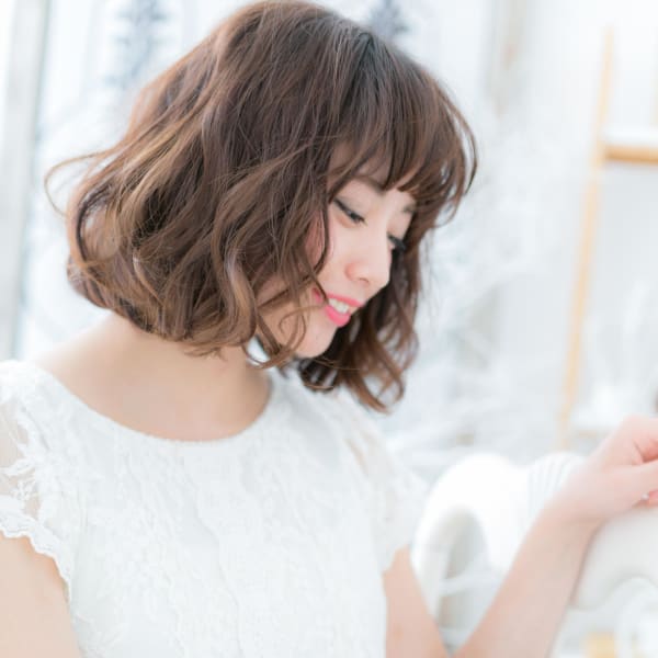 オン眉×とろみカール★アシンメトリー小顔ボブ