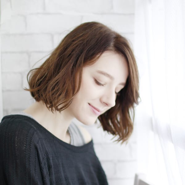 20代・30代・40代 ストールが巻きやすい!愛されボブ