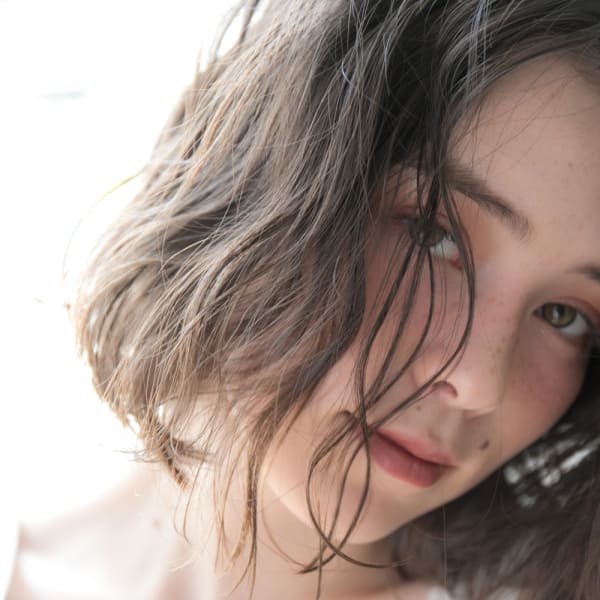 〔自由が丘 AUQWA〕大人可愛い×ルーズボブ|AUQWA