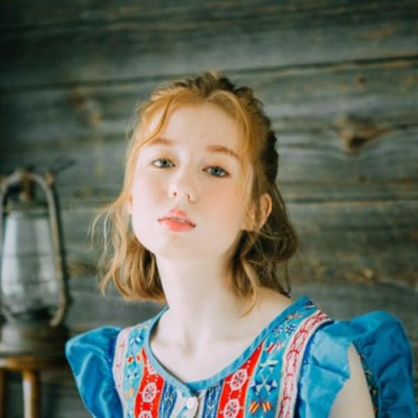 フレンチハーフアップ