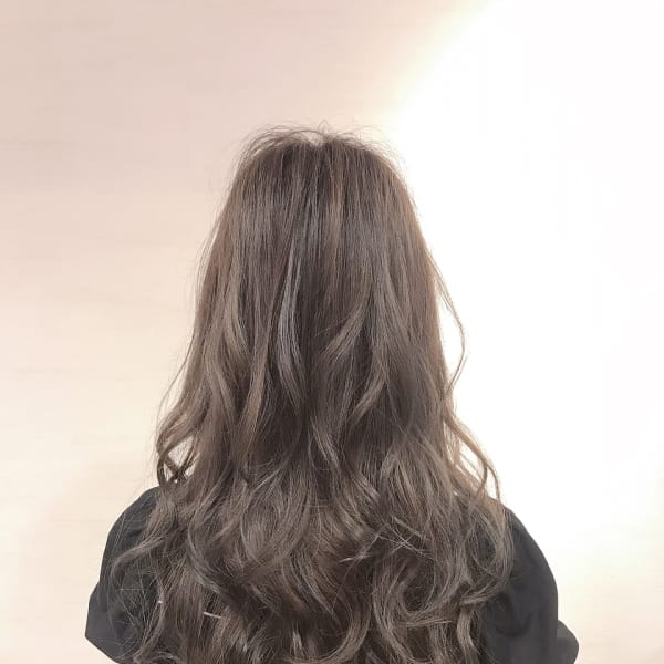 【 LOUIMADNA 】人気のグレージュカラー by KI