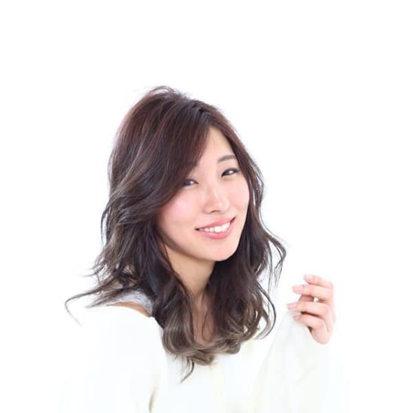 かきあげ女子クールフェミニン