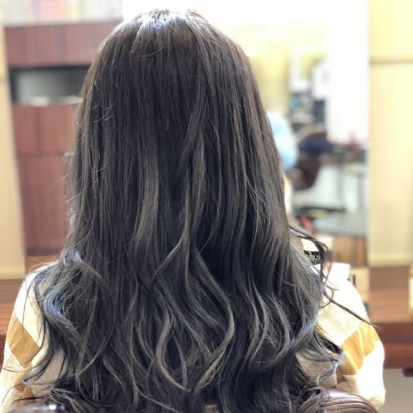 シークレットハイライト×シルバーグレー