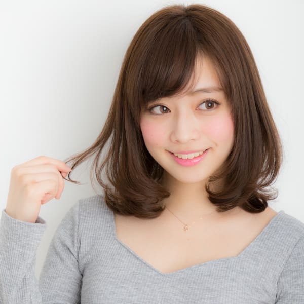 Euphoria】ひし形シルエットが可愛い*小顔ロブ【山村】