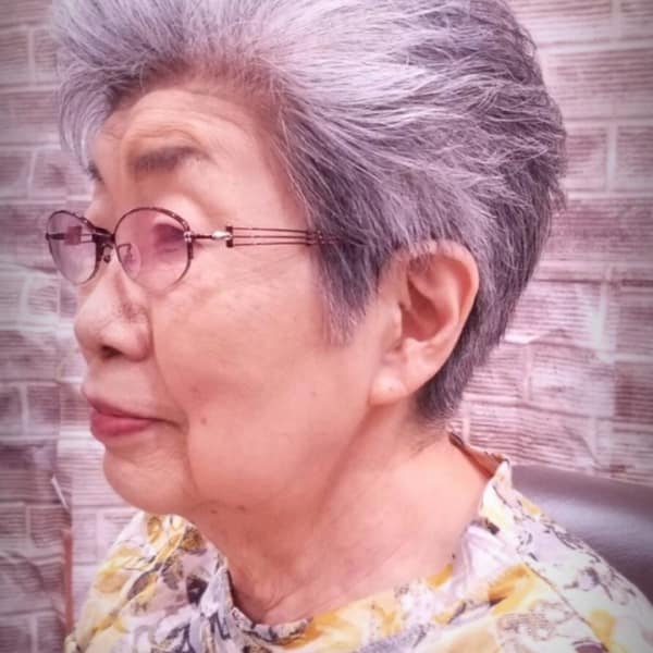 【オススメ順】50代～/カット/エレガント/ベリーショートの髪型・ヘアスタイル 楽天ビューティ