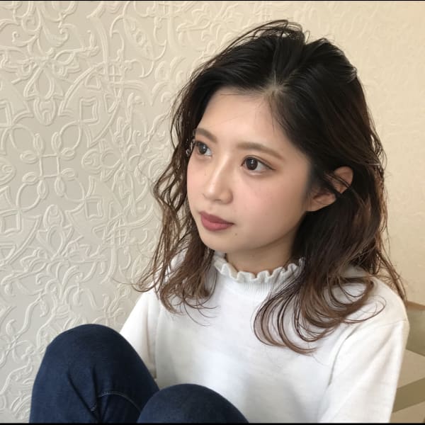 ナチュラルブラウン