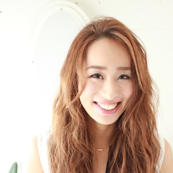 大人カジュアルゆるウェーブ|RISE HAIR BRAND