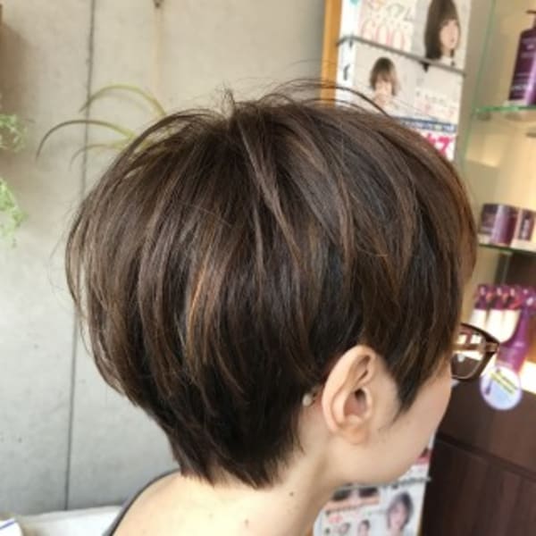 大人可愛いマッシュショートボブ